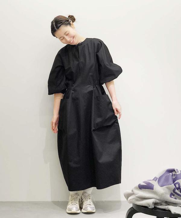 volume sleeve dress