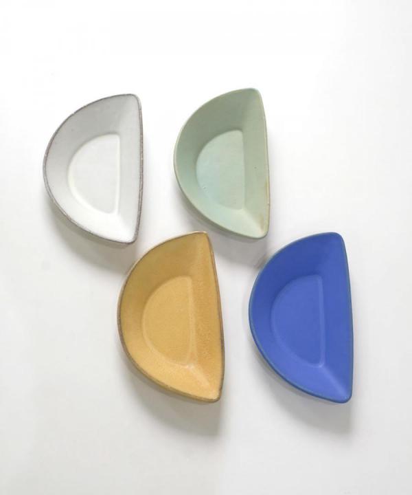 おつまみ皿/HALF