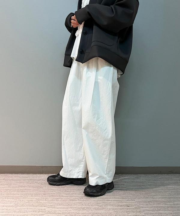 コンパクトウェザーコクーンパンツ