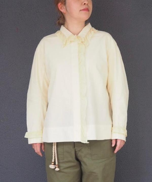 FRENCH　VINTAGE　LACE　BLOUSE