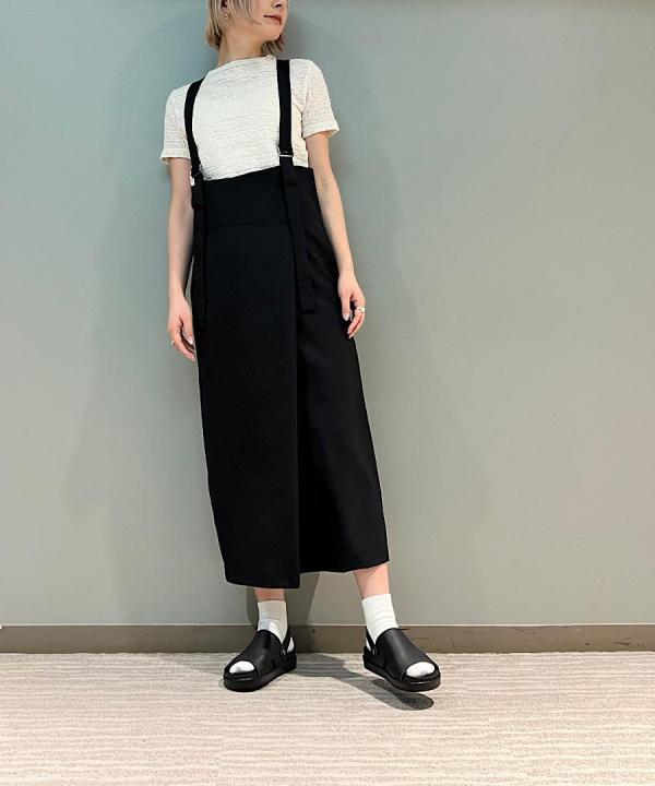 サスペンダーハイウエストスカート