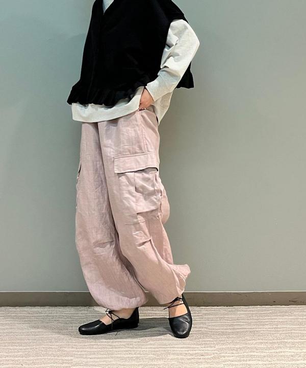 ANONYMOUS KNEE TUCK CARGO PANTS