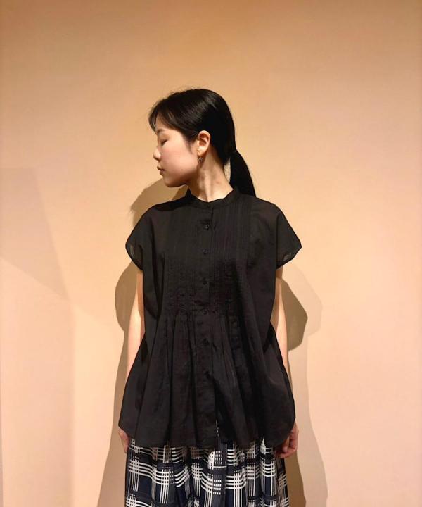 COTTON LACE PINTUCK SHIRT