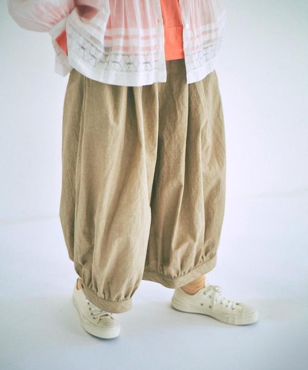 コットンリネンタイプライターファナージュ　ボリュームパンツ