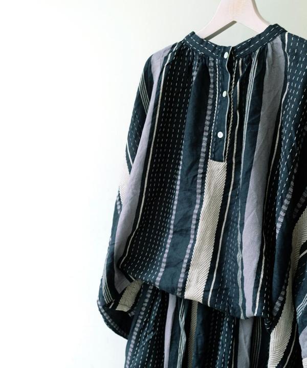 マルチストライプ　ブラウス　