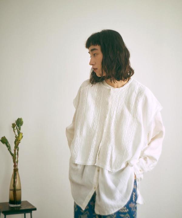 コットンリネンボイルレース　ベスト