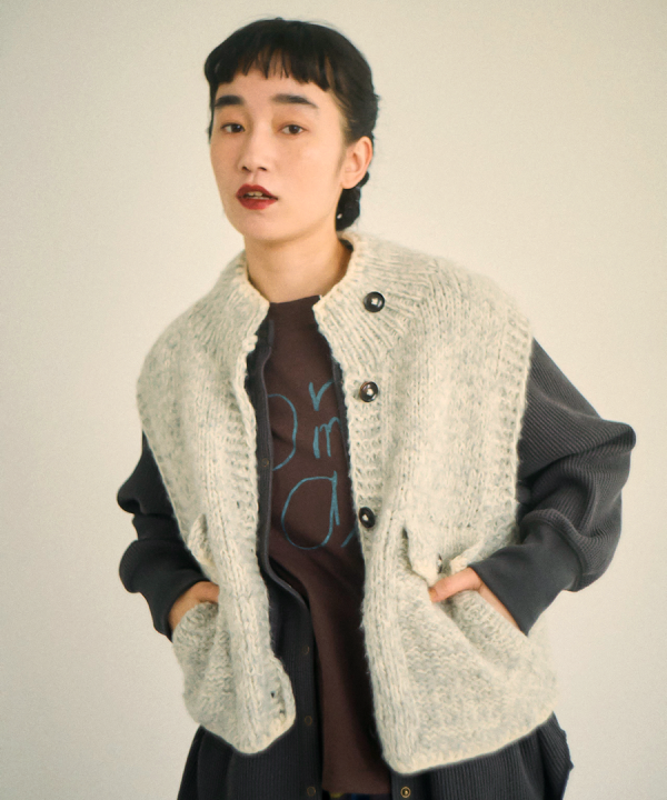 ロービングアルパカウール　ベスト