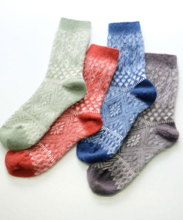 fluffy nordic　ソックス