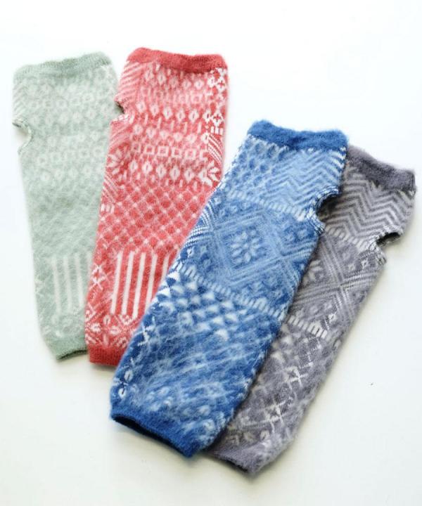 fluffy nordic　ハンドウォーマー