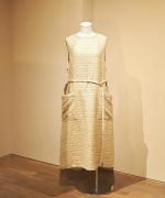 オフューカスドレス