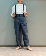 サスペンダー付きテーパードパンツ