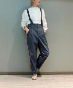 サスペンダー付きテーパードパンツ
