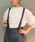 サスペンダー付きテーパードパンツ