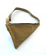 isosceles triangle ニトウヘンサンカクケイ/サコッシュ/ショルダーバッグ