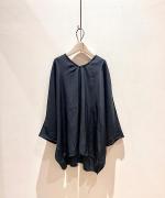 割繊ポリエステル・チャイニーズクレープ ドルマンスリーブプルオーバー