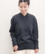 ホワイトカシミヤ・横編ニットプルオーバー