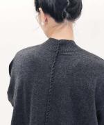 ホワイトカシミヤ・横編ニットプルオーバー