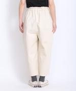 クラシックチノ　テーパードパンツ