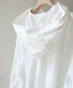 ケミカルレース フードブラウス