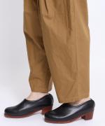 タイプライター　マルチタックパンツ