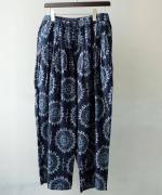 カットジャガードプリント　ピンタックパンツ