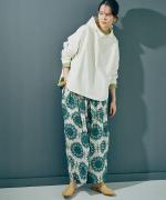 カットジャガードプリント　ピンタックパンツ
