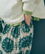 カットジャガードプリント　ピンタックパンツ