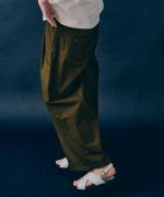 タイプライター バギーパンツ