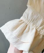 コットンストライプ　裾フリルブラウス