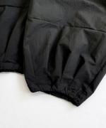 ナイロンリップストップ　パラシュートパンツ