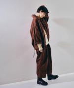 コンパクトギャバ　パンツ