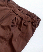 コンパクトギャバ　パンツ