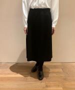 ブラックランプスカート