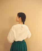 GATHER SLEEVE MODERNIST BLOUSE