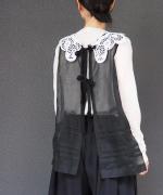 collage organdy gilet