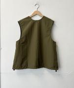 REVERSIBLE MOUNTAINEER VEST