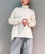 SQUARE WIDE KNIT TURTLE PULL OVER