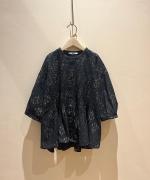 KYU-KONプリント　ピンタックブラウス