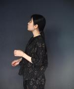 KYU-KONプリント　ピンタックブラウス