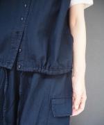 コットンリネンスラブデニム　ノースリーブブラウス