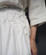 コットンリネンスラブデニム　タックスカート