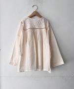 60キャンブリック ヨーク刺繍ブラウス