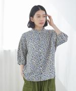 フラワープリント　6分袖ブラウス