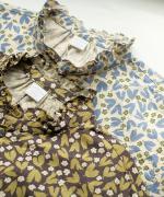 フラワープリント　6分袖ブラウス