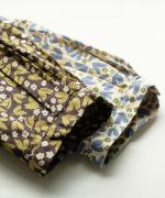 フラワープリント　6分袖ブラウス