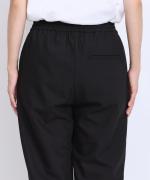 newストレッチツイル　スリムテーパードパンツ