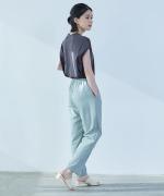 newストレッチツイル　スリムテーパードパンツ