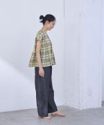 コットンシャンブレー&マドラスチェック　ランダムタックブラウス