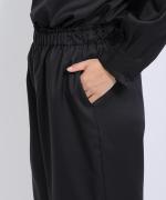 ウーリービエラムジ　パンツ