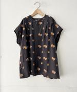 カットジャガード(パンジー)　フレンチブラウス